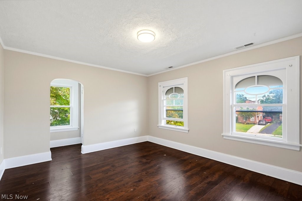 17930 Chagrin Boulevard Shaker Heights OH 44122