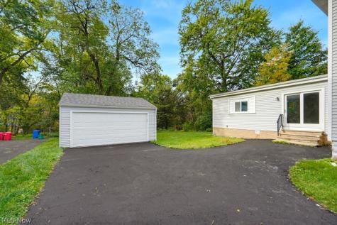 17930 Chagrin Boulevard Shaker Heights OH 44122