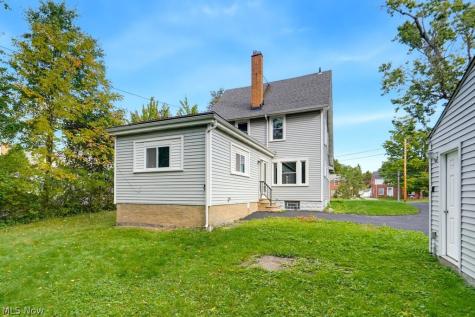17930 Chagrin Boulevard Shaker Heights OH 44122