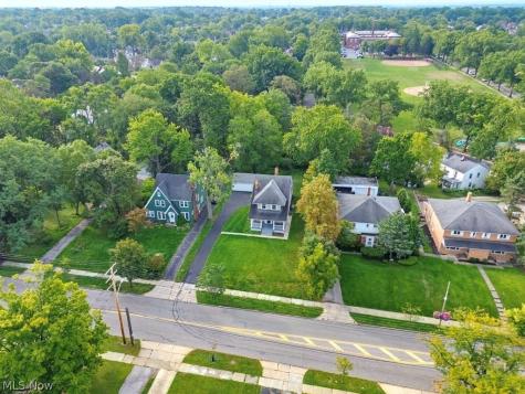 17930 Chagrin Boulevard Shaker Heights OH 44122