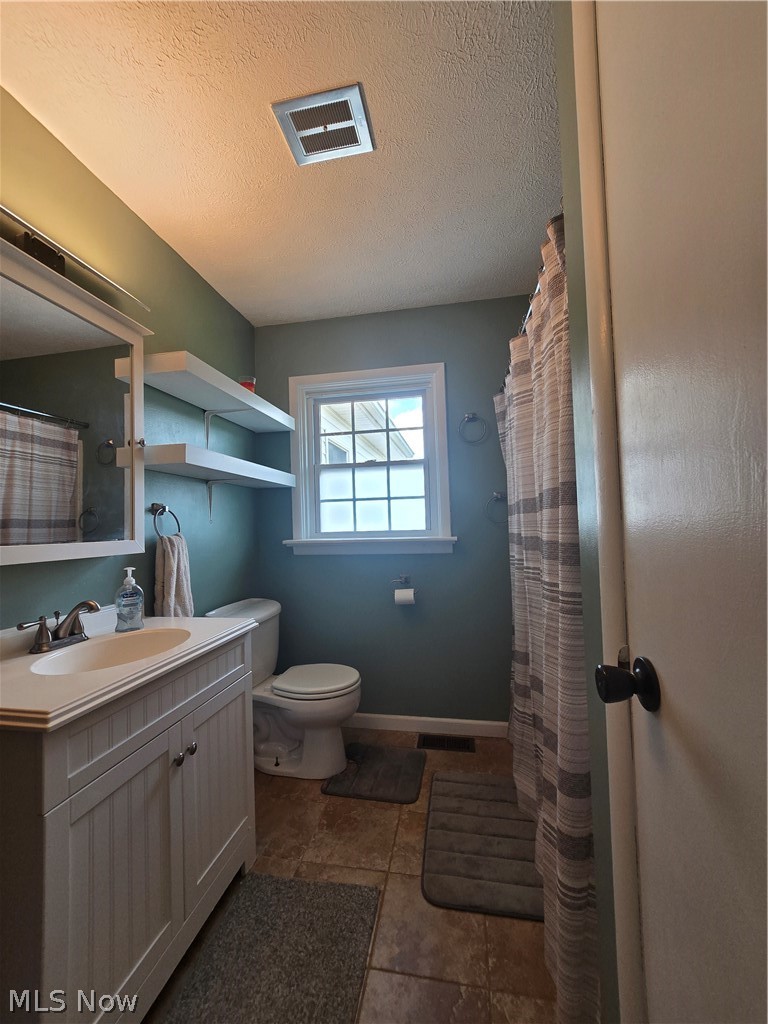 3597 N Button Drive NW Mcconnelsville OH 43756