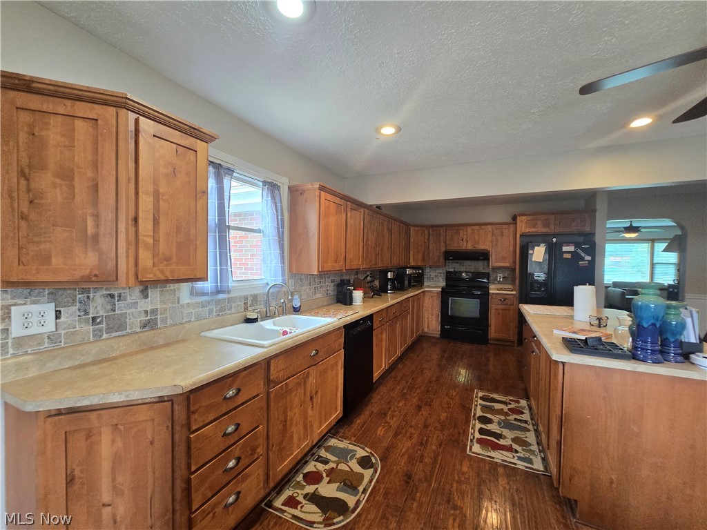 3597 N Button Drive NW Mcconnelsville OH 43756