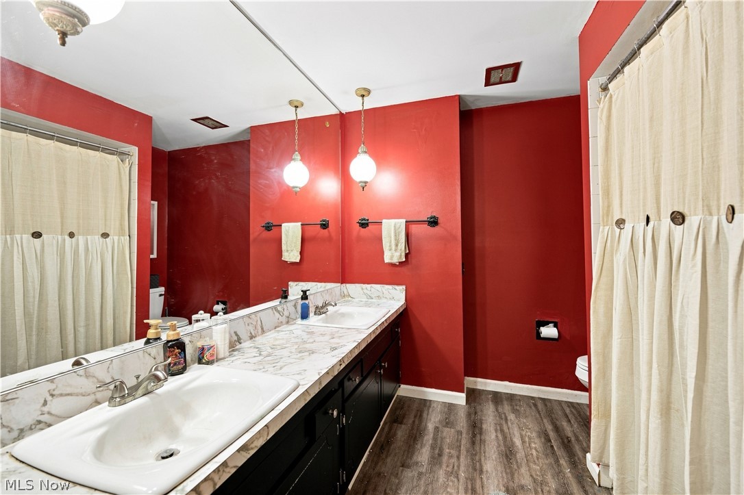 4837 Leigh Avenue NW Canton OH 44709