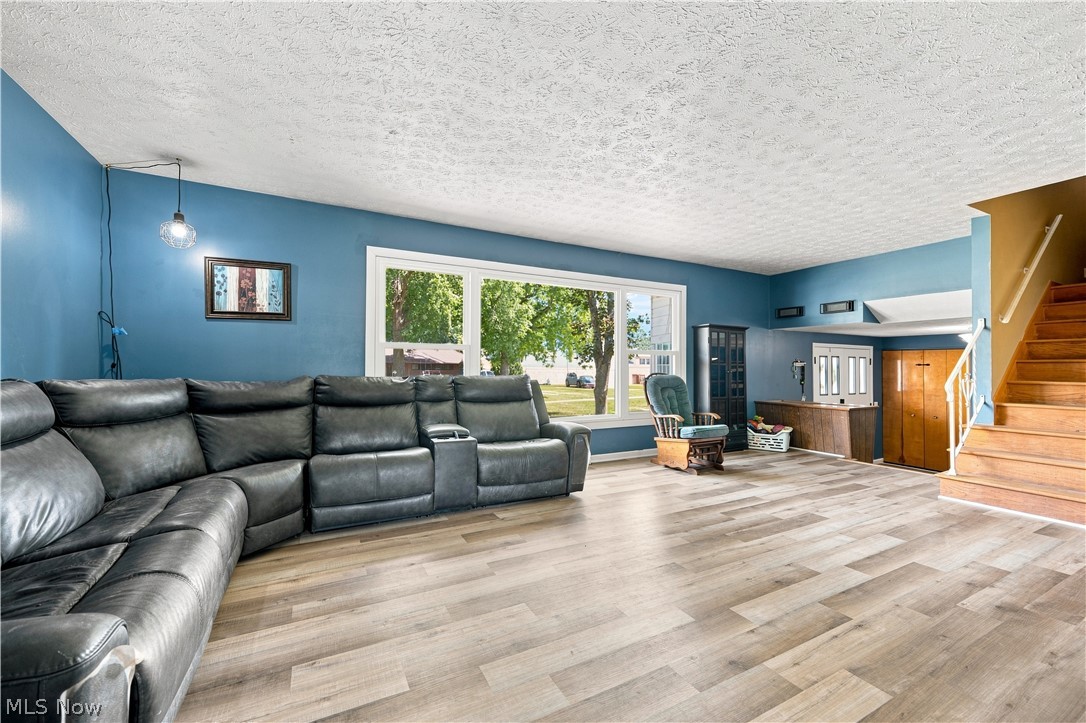 4837 Leigh Avenue NW Canton OH 44709