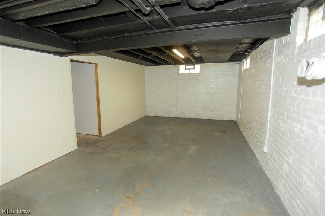 2631 Demington Avenue NW Canton OH 44708
