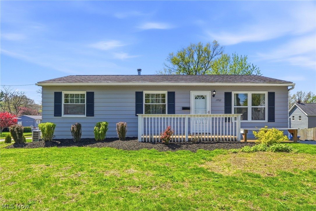 1762 Underwood Street Cuyahoga Falls OH 44221