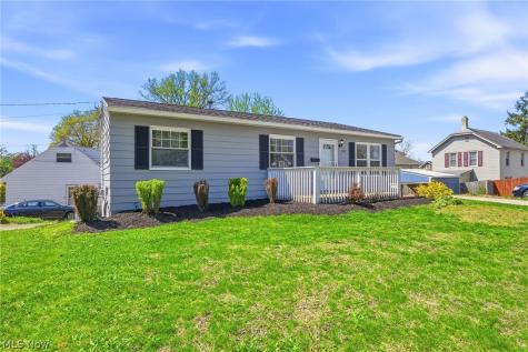 1762 Underwood Street Cuyahoga Falls OH 44221