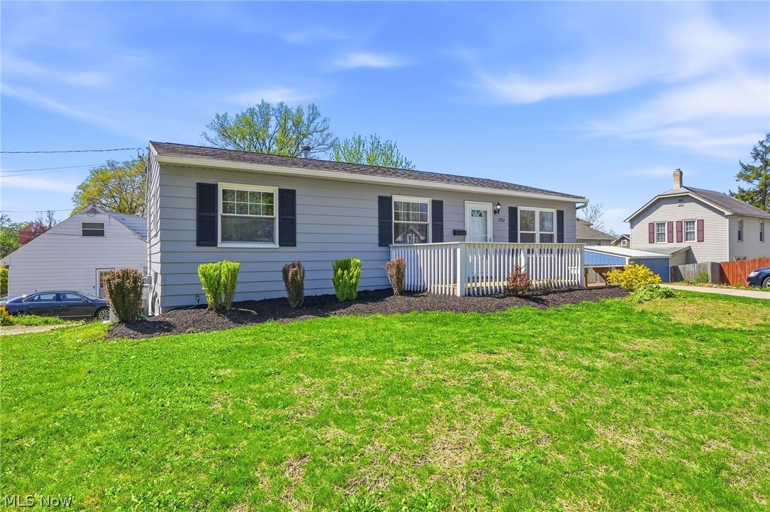 1762 Underwood Street Cuyahoga Falls OH 44221