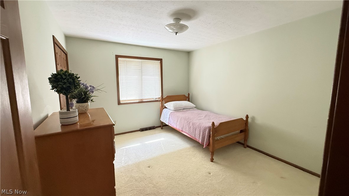 4719 Vincent Drive Seven Hills OH 44131