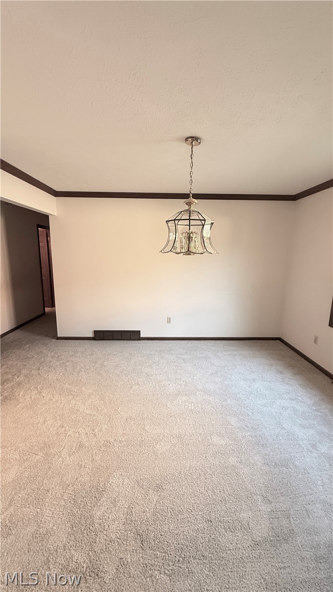 4719 Vincent Drive Seven Hills OH 44131