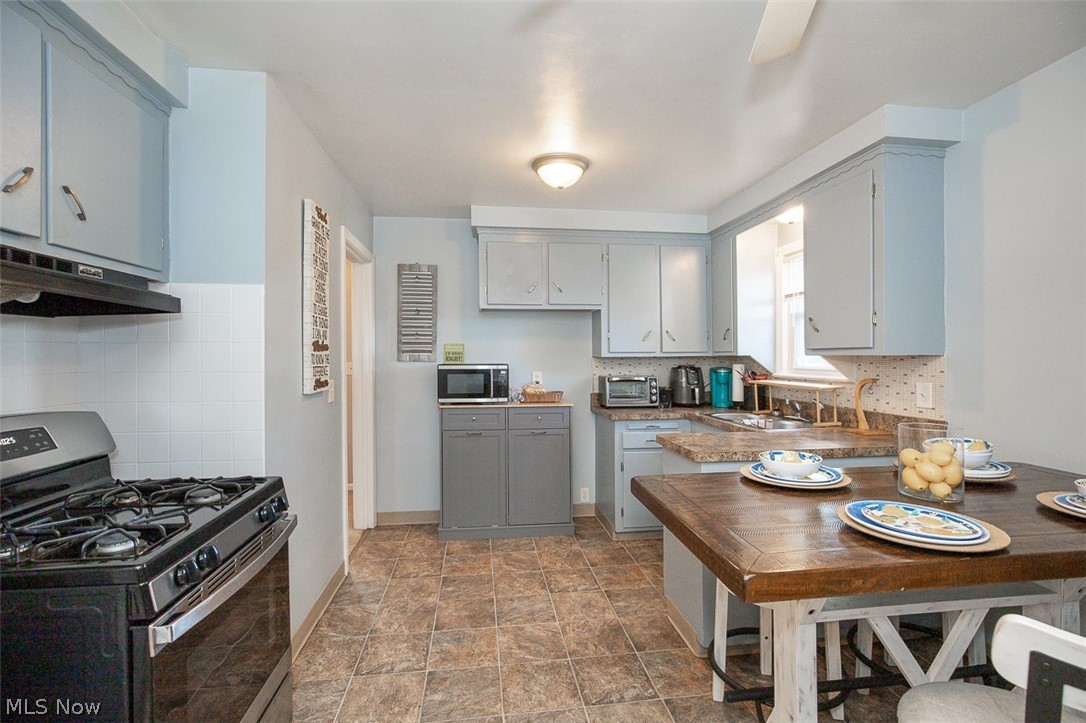 13024 Willard Avenue Garfield Heights OH 44125