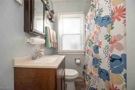 13024 Willard Avenue Garfield Heights OH 44125