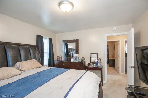 13024 Willard Avenue Garfield Heights OH 44125