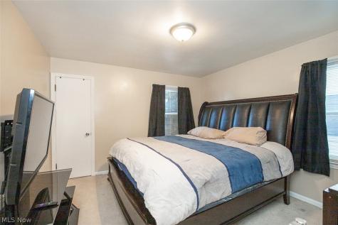 13024 Willard Avenue Garfield Heights OH 44125