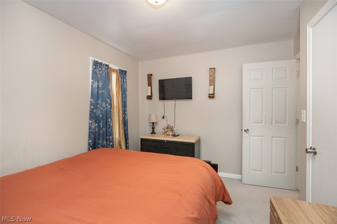 13024 Willard Avenue Garfield Heights OH 44125