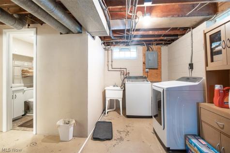 13024 Willard Avenue Garfield Heights OH 44125