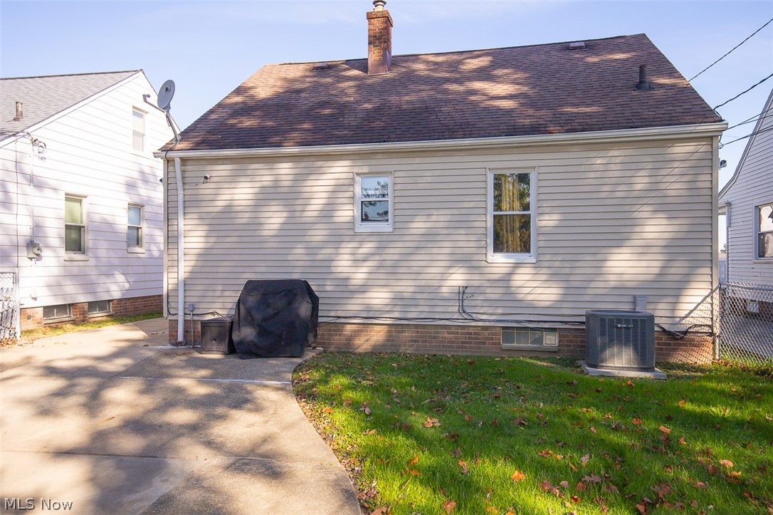 13024 Willard Avenue Garfield Heights OH 44125