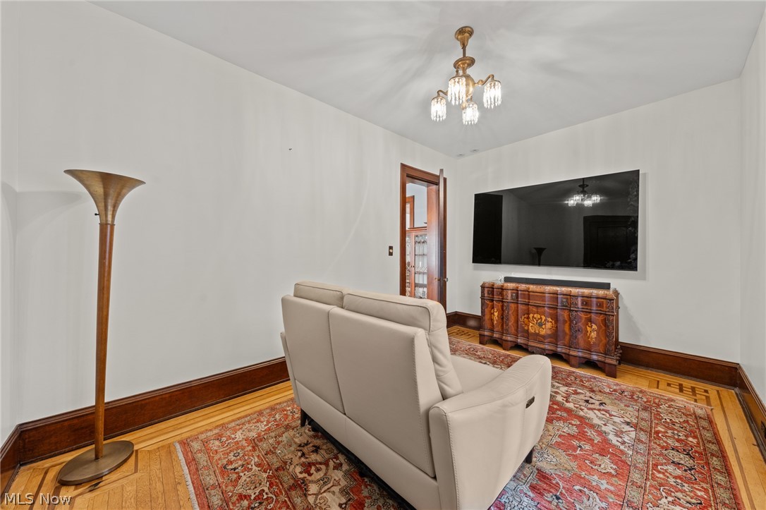 2401 Coventry Road Cleveland Heights OH 44118