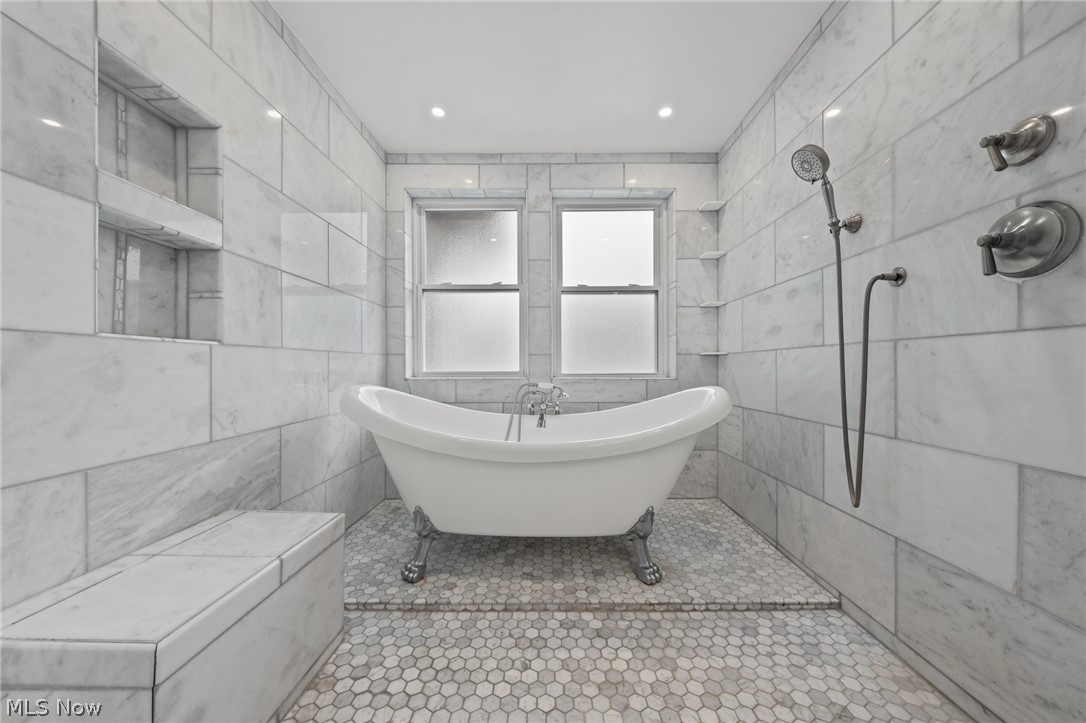2401 Coventry Road Cleveland Heights OH 44118