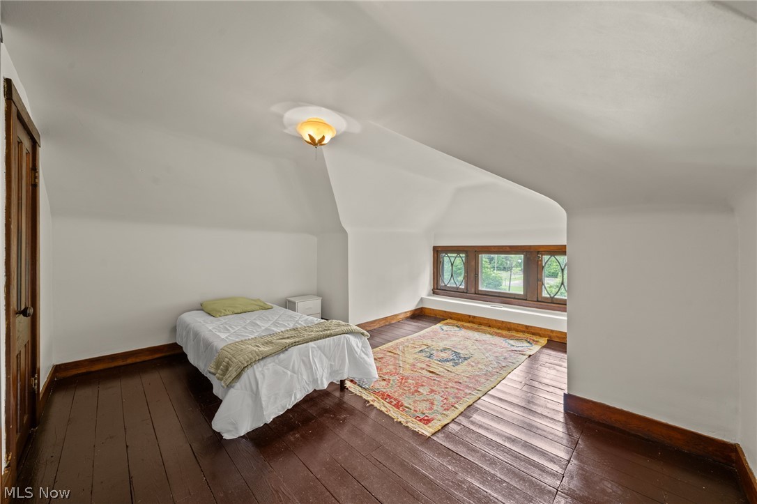 2401 Coventry Road Cleveland Heights OH 44118