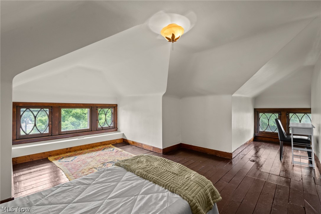 2401 Coventry Road Cleveland Heights OH 44118