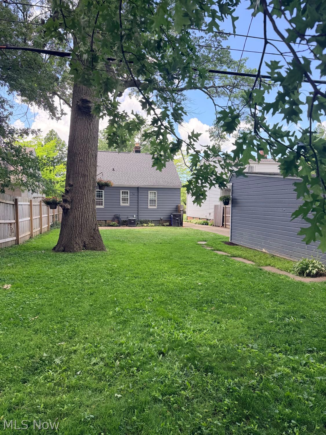 4109 W 157th Street Cleveland OH 44135