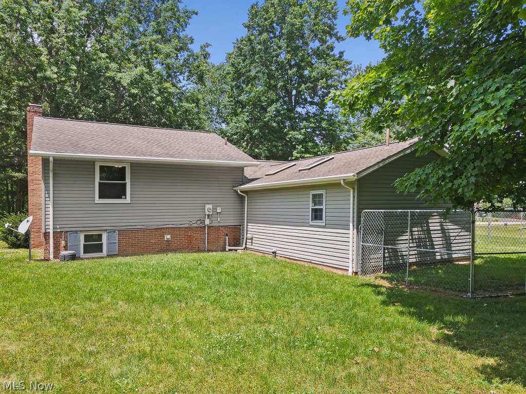 13166 Meadow Street NE Alliance OH 44601