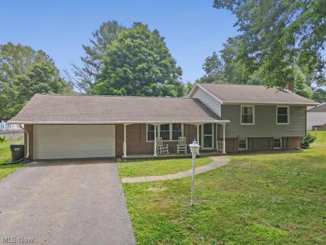 13166 Meadow Street NE Alliance OH 44601