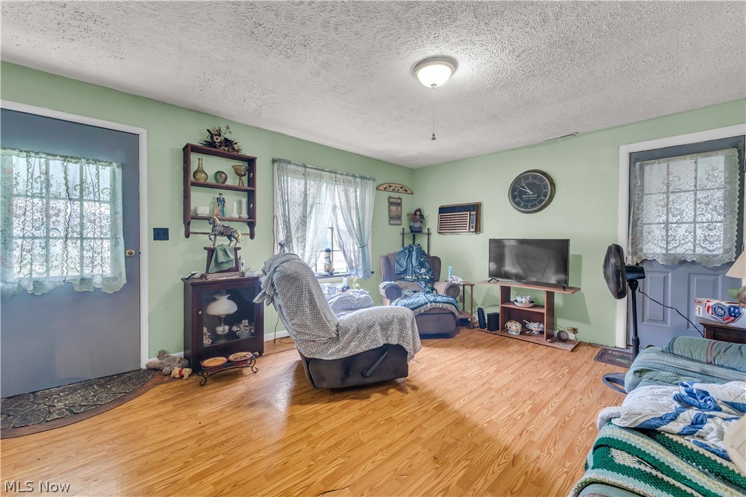 550 Oak Street Jefferson OH 44047