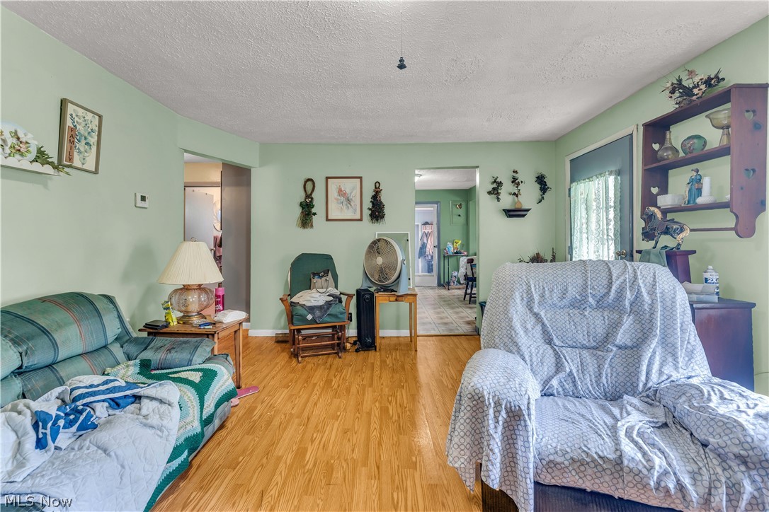 550 Oak Street Jefferson OH 44047