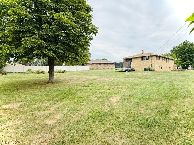 7586 S Tamarack Drive Parma OH 44134