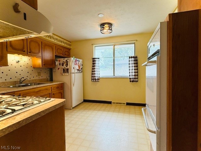 7586 S Tamarack Drive Parma OH 44134
