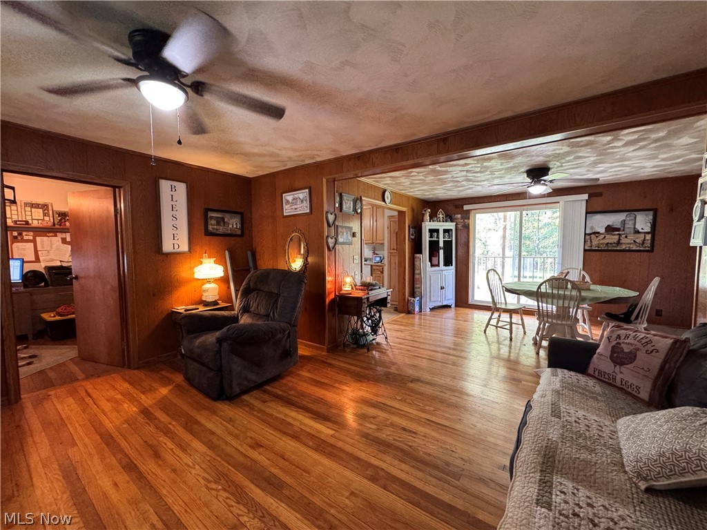 33451 Edwina Road Lewisville OH 43754