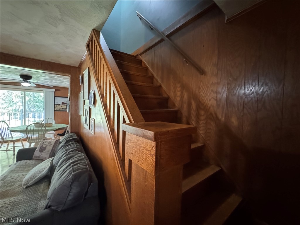 33451 Edwina Road Lewisville OH 43754