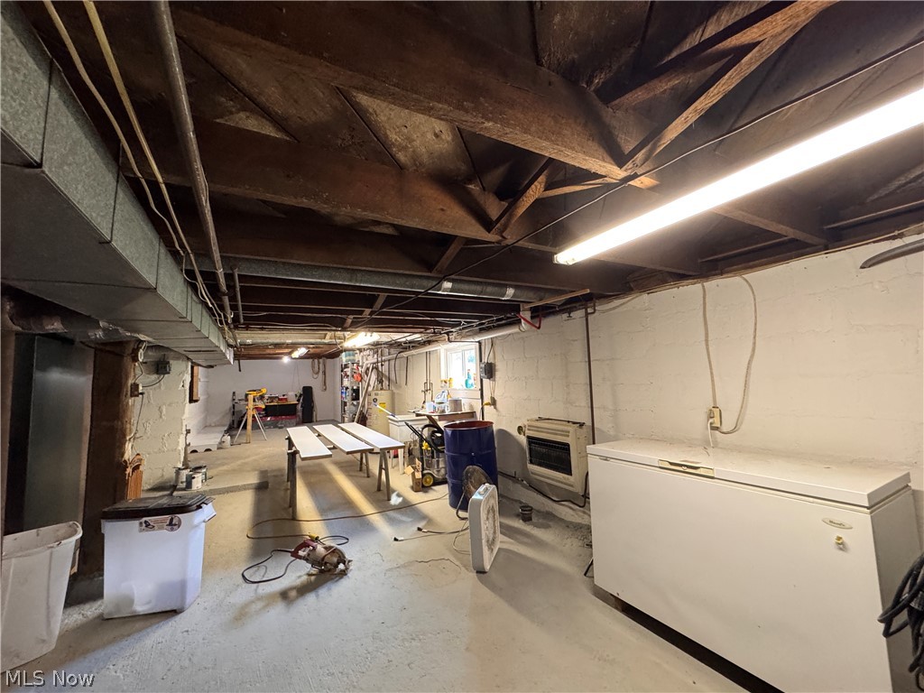 33451 Edwina Road Lewisville OH 43754