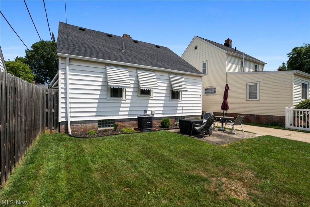 14025 Clairview Avenue Cleveland OH 44111