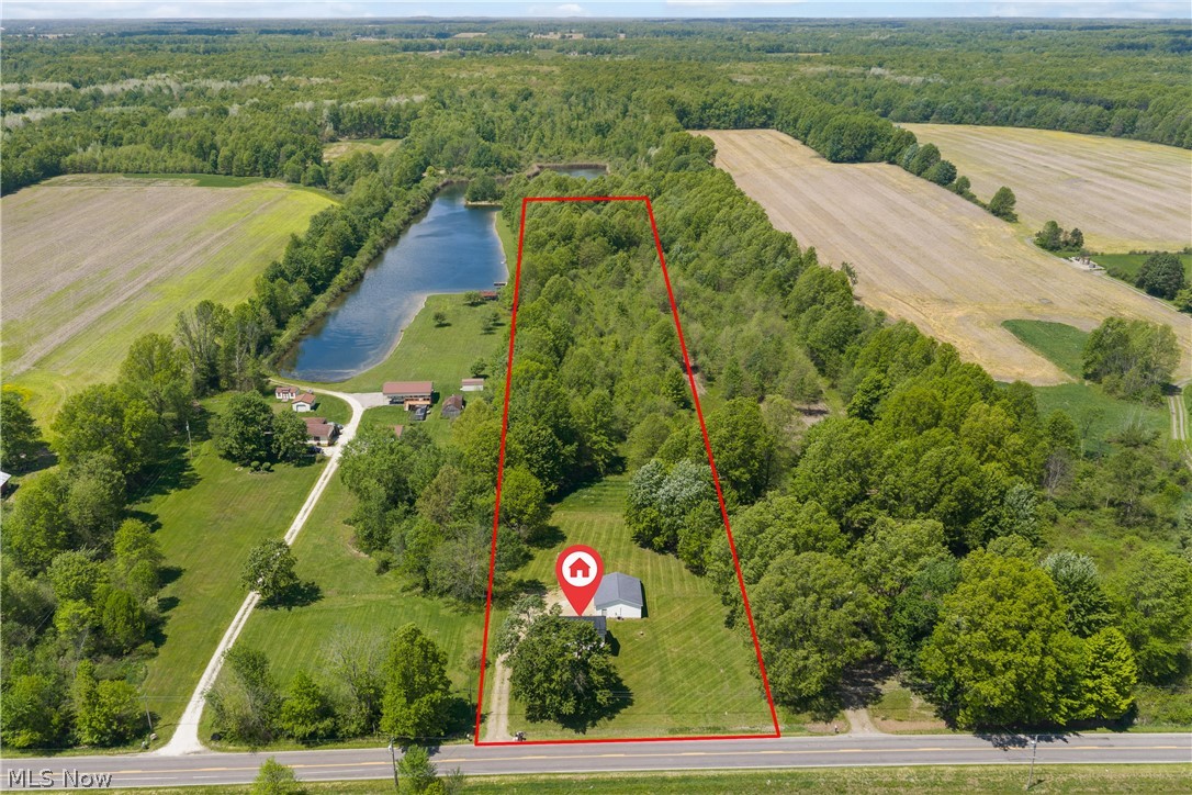 2443 Alliance Road Deerfield OH 44411