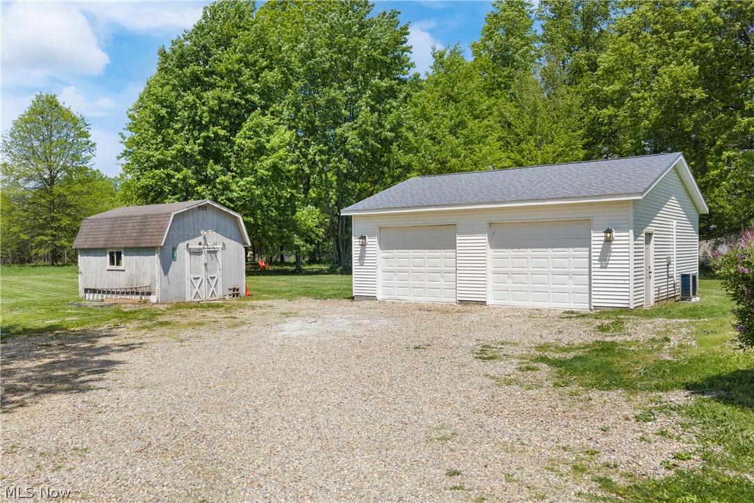 2443 Alliance Road Deerfield OH 44411