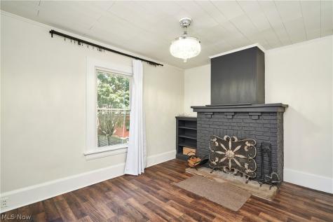 163 Edgerton Road Akron OH 44303