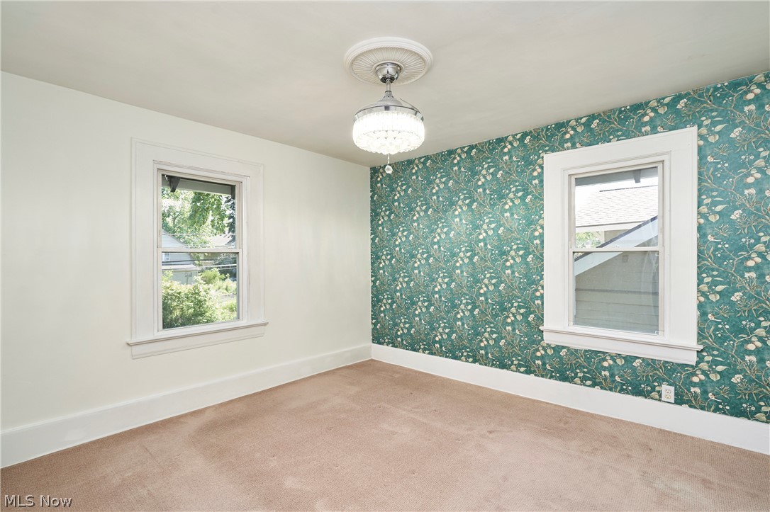 163 Edgerton Road Akron OH 44303