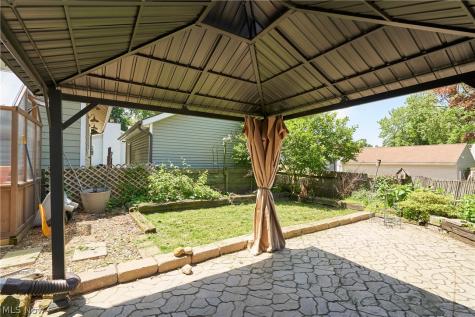 163 Edgerton Road Akron OH 44303