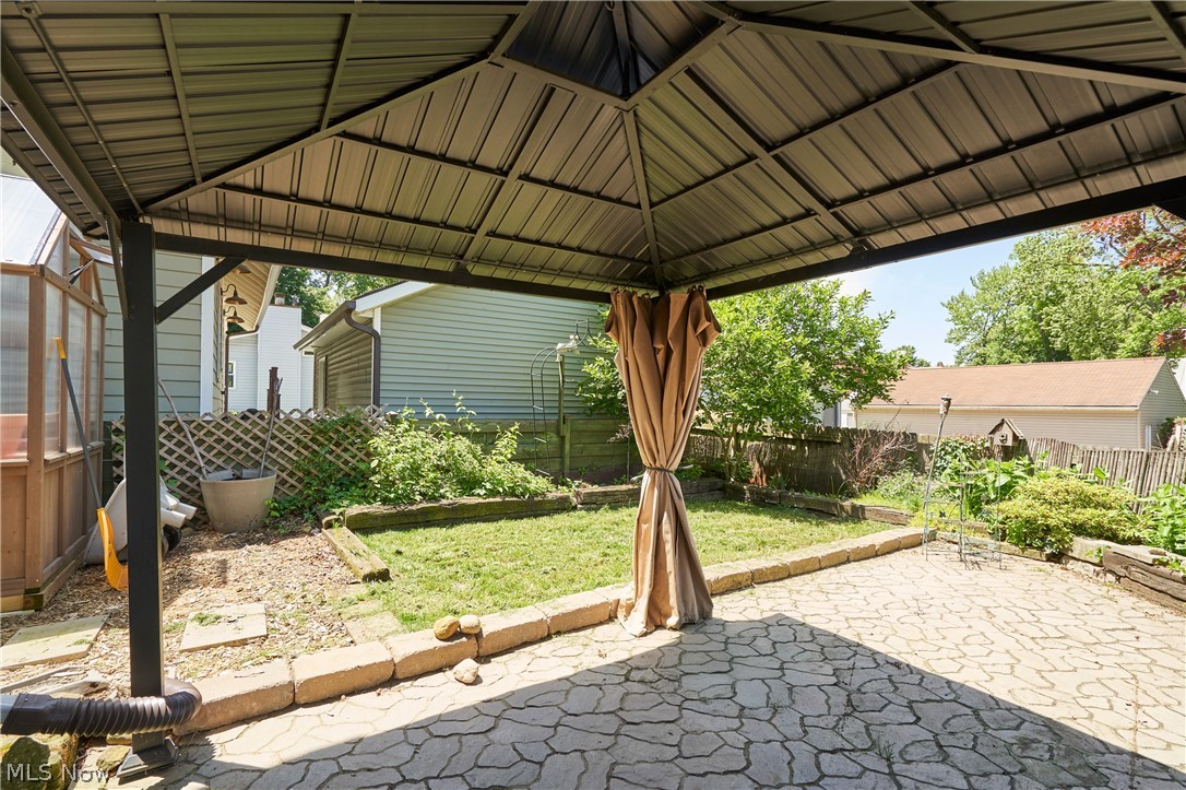 163 Edgerton Road Akron OH 44303