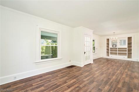 163 Edgerton Road Akron OH 44303