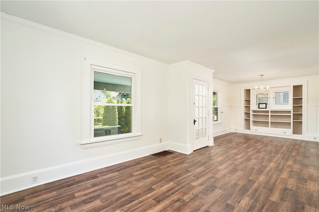 163 Edgerton Road Akron OH 44303