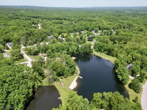 10222 Deer Run Brecksville OH 44141