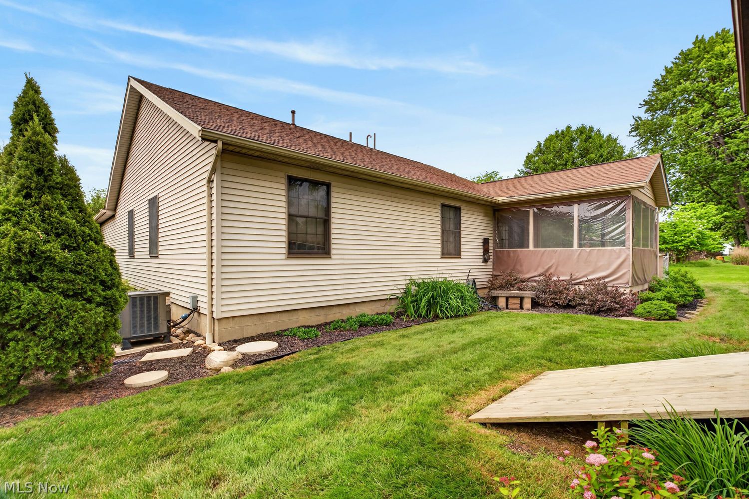 1057 Mifflin Avenue Ashland OH 44805