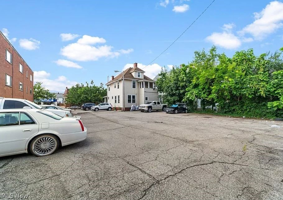 12913 Larchmere Boulevard Shaker Heights OH 44120