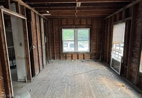 12913 Larchmere Boulevard Shaker Heights OH 44120