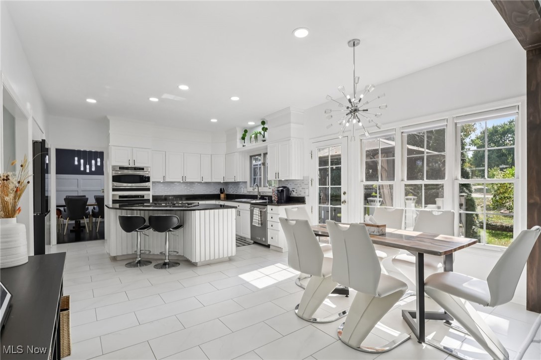 316 High Bluff Aurora OH 44202