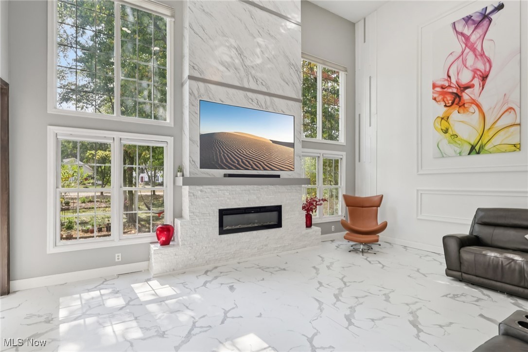 316 High Bluff Aurora OH 44202